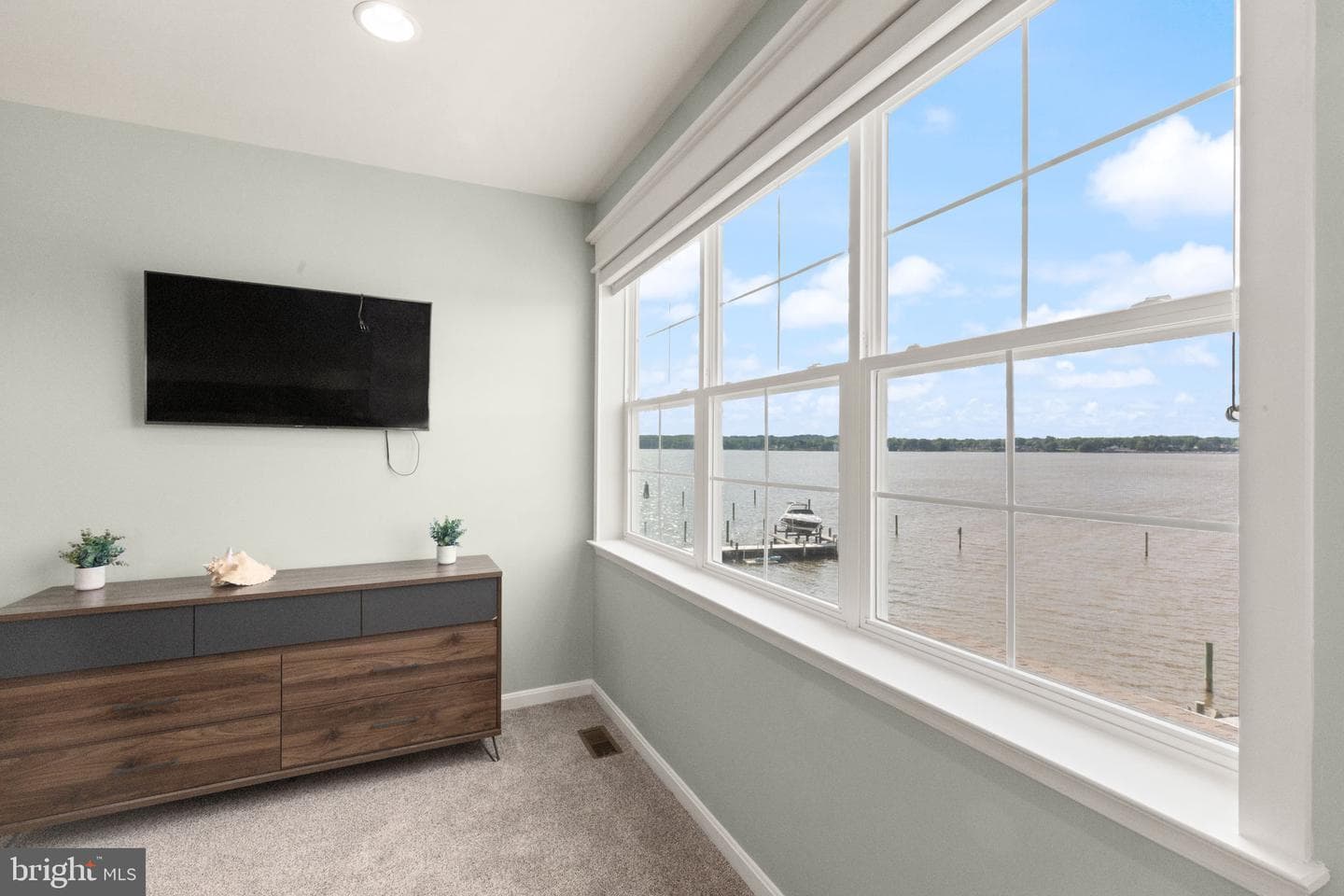 317 Marina Avenue photo 13