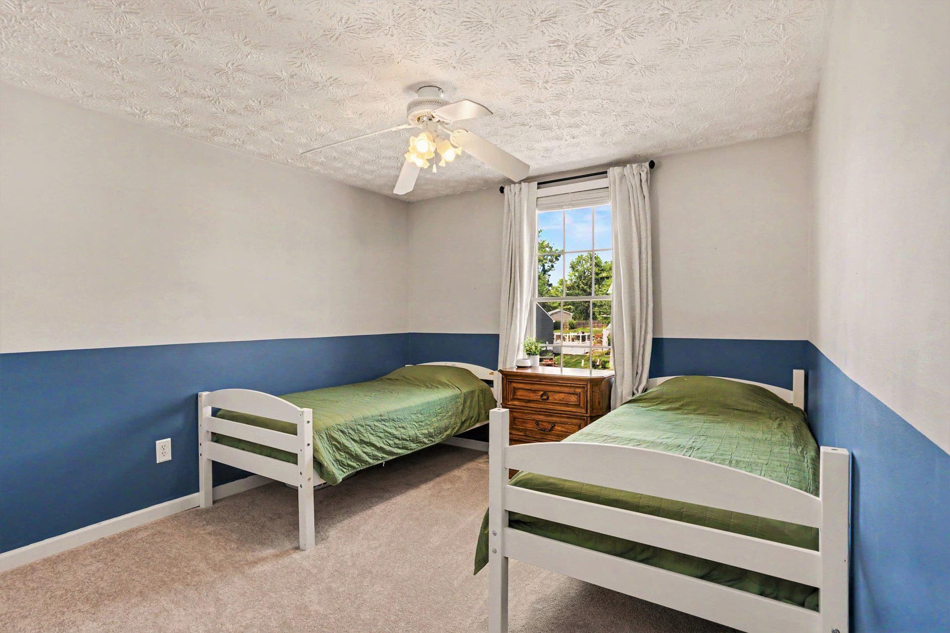 2987 Harrogate Way photo 17