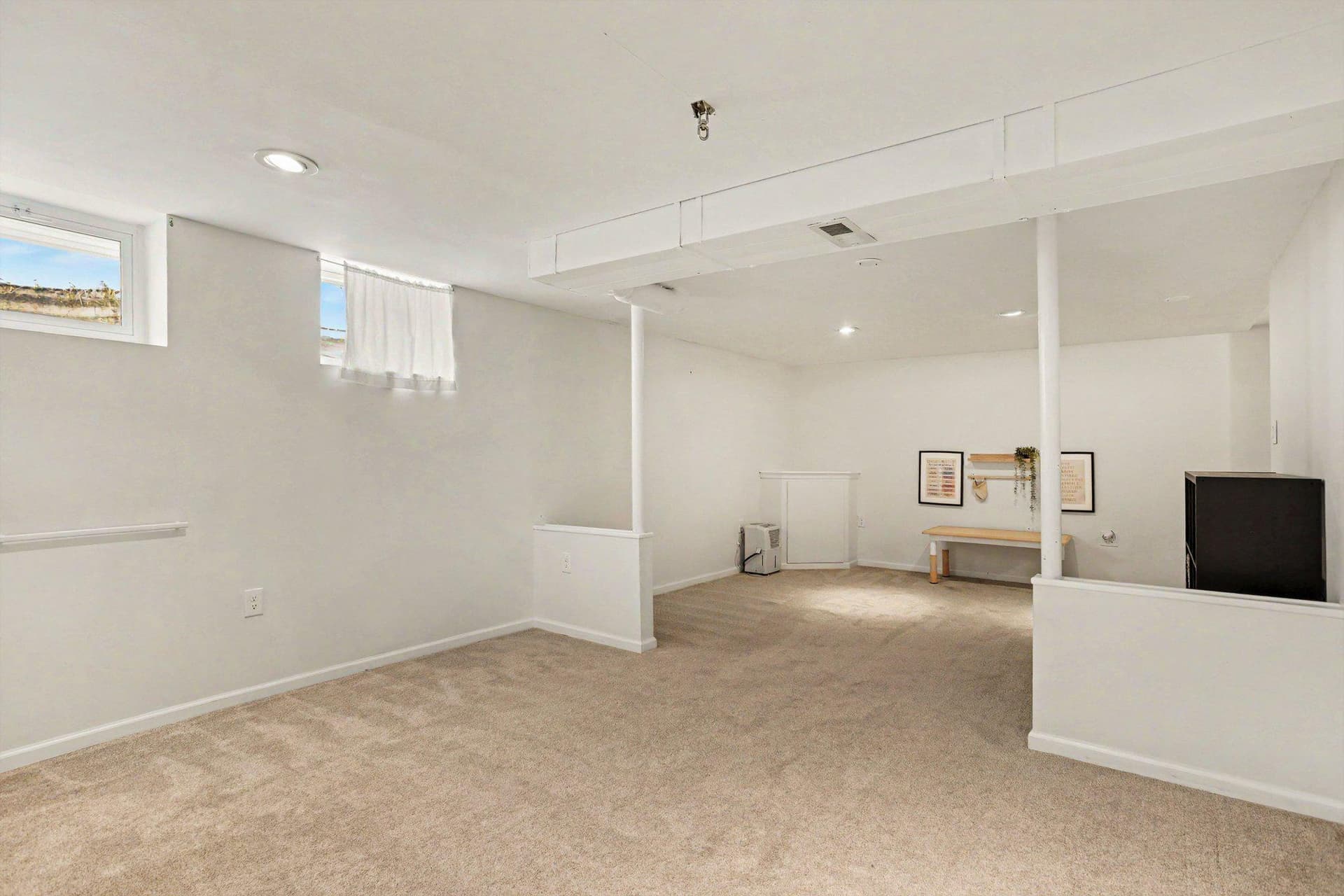 2987 Harrogate Way photo 22