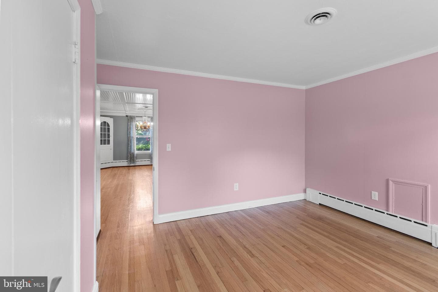 229 S Rogers Street photo 19