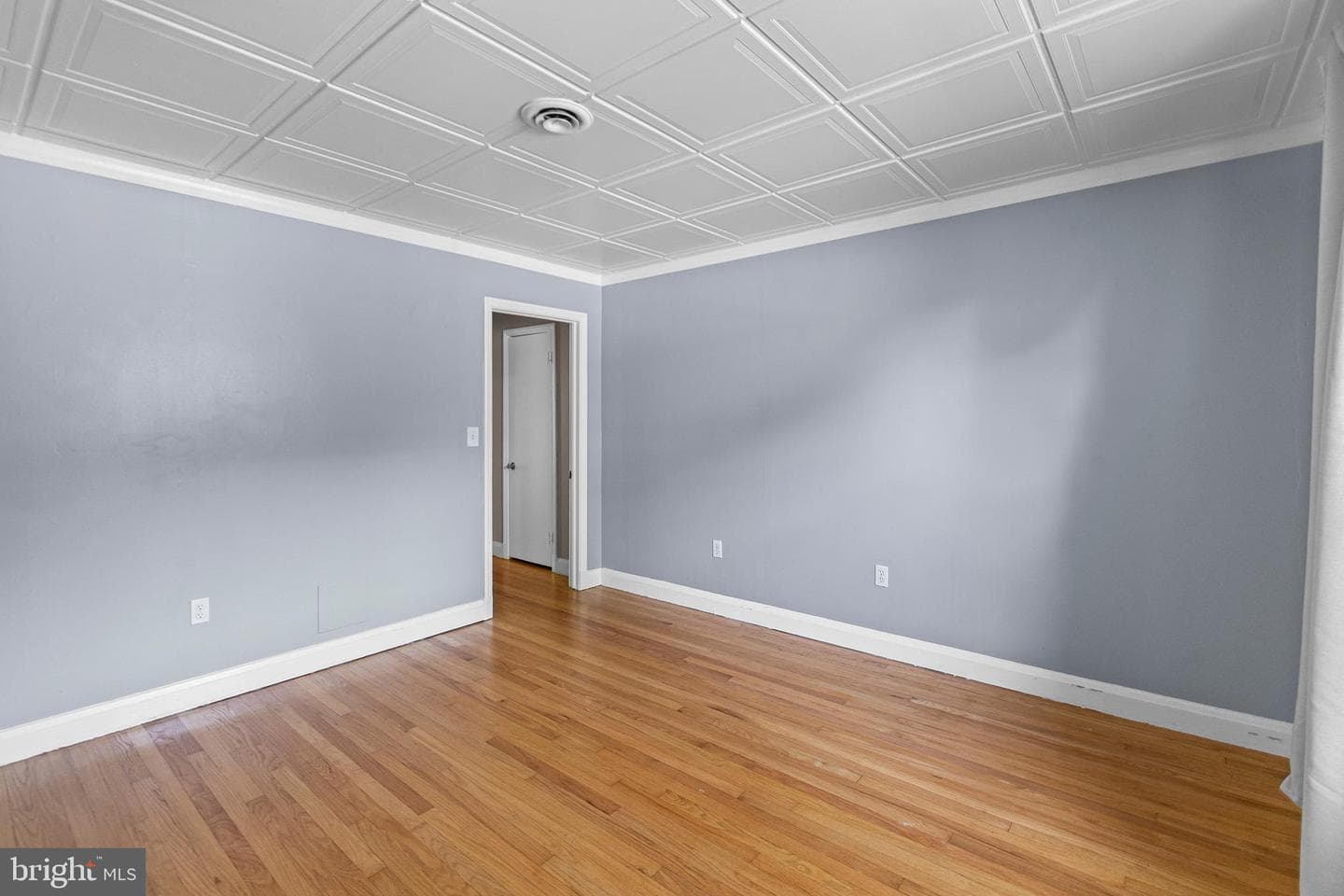 229 S Rogers Street photo 30