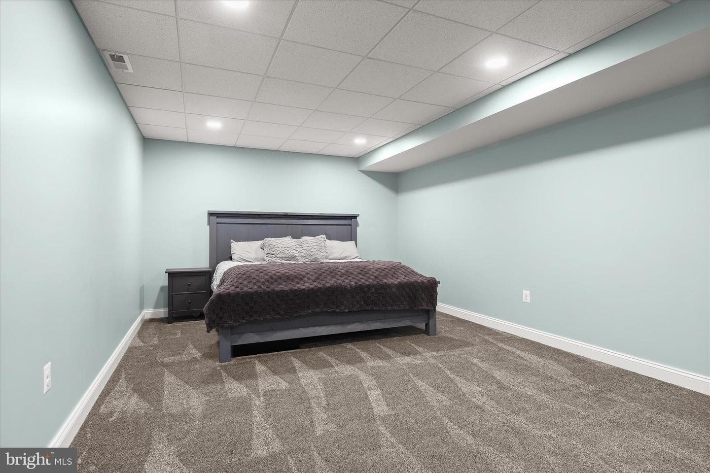 3003 Sheffield Court photo 81