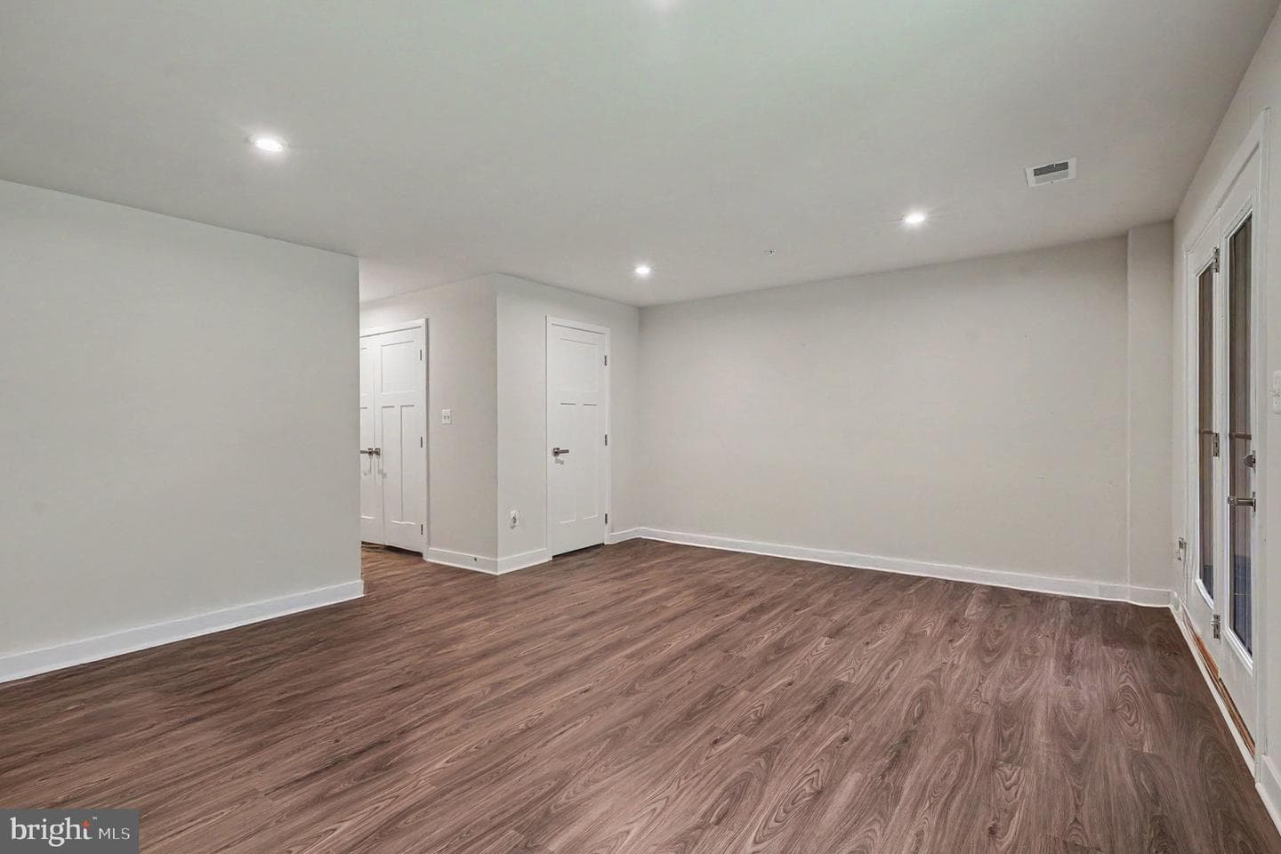 3037 Strasbaugh Drive photo 6