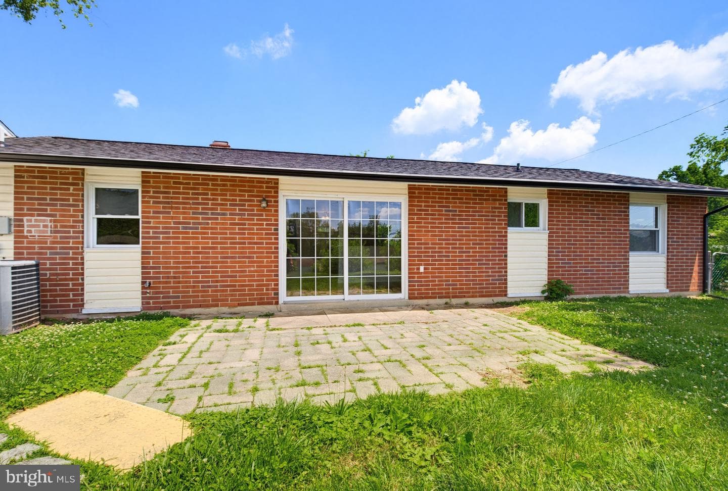 403 Ensor Court photo 32