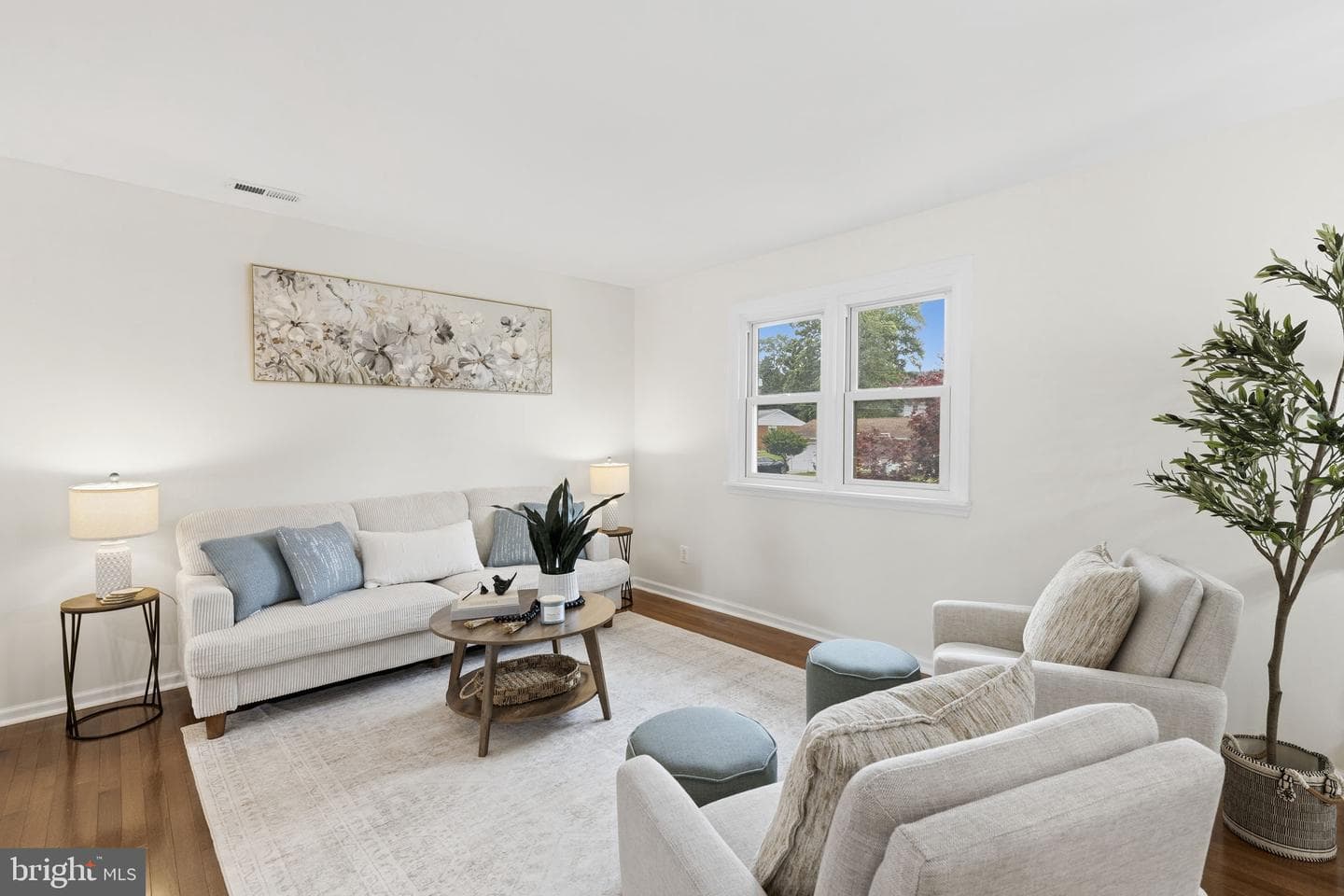 108 Duryea Drive photo 4