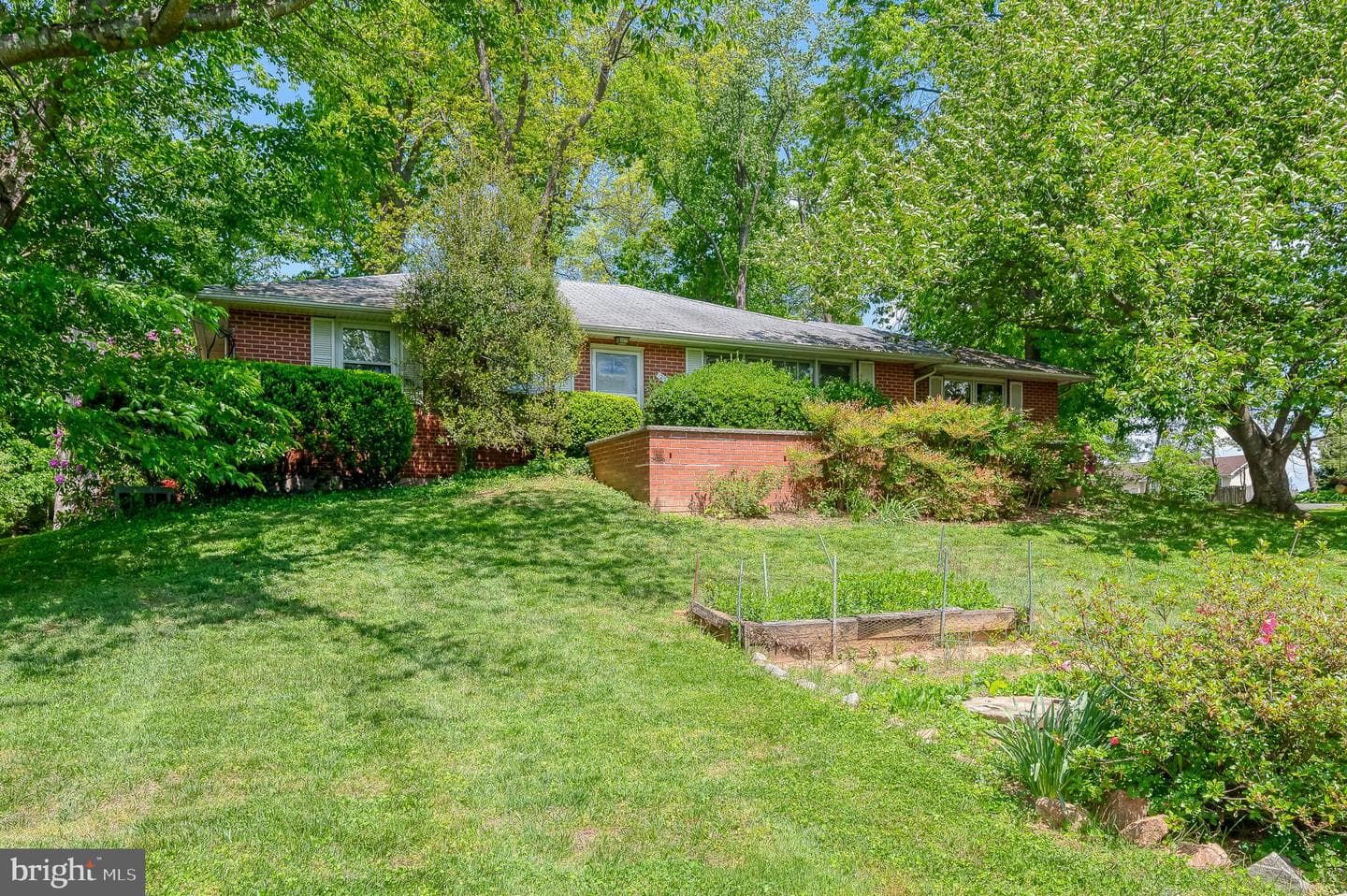 2911 Nelson Lane photo 9
