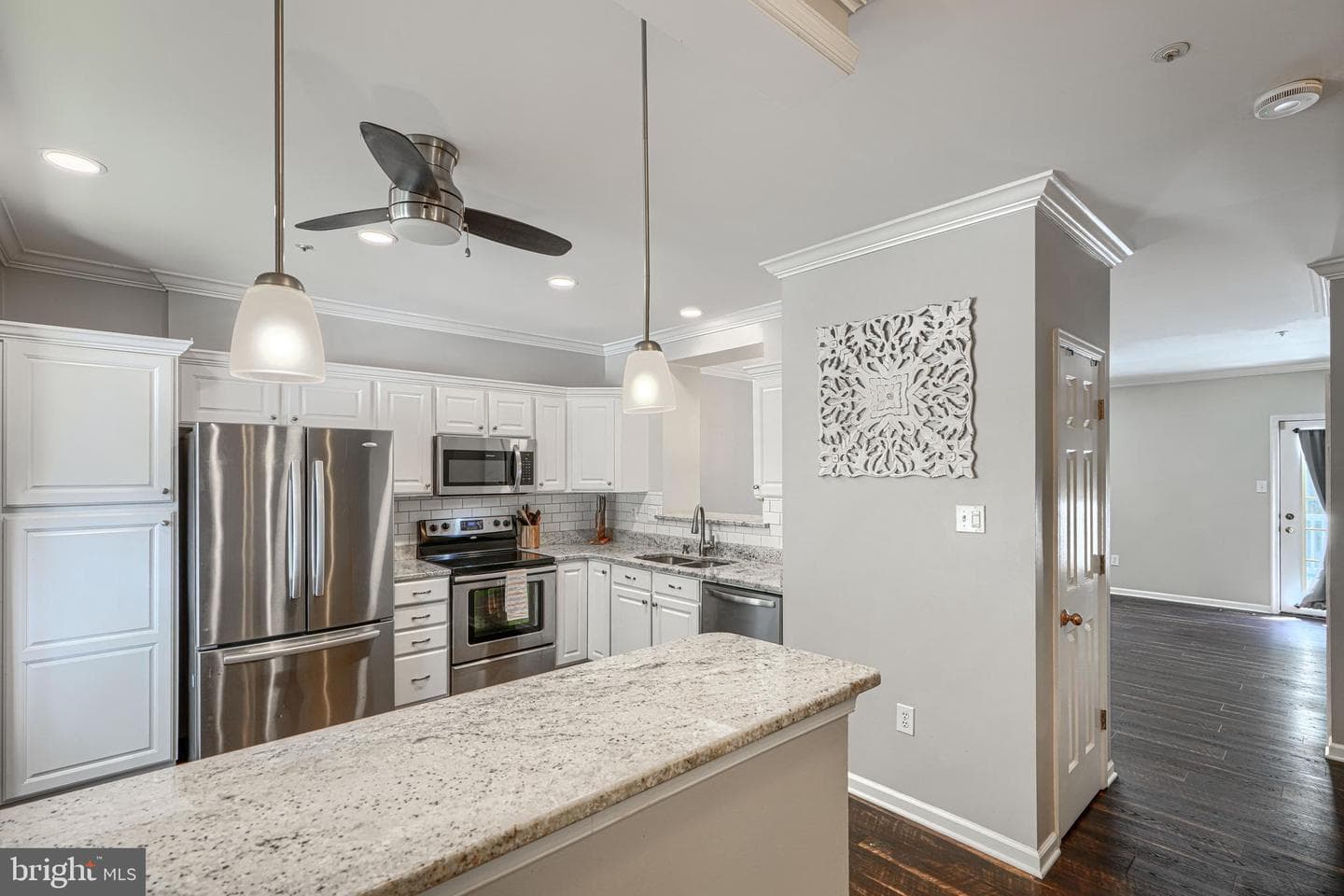 2169 Sewanee Drive photo 4