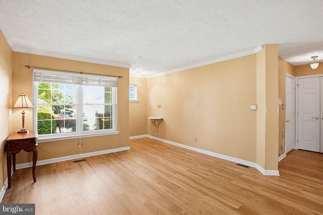 229 Rachel Circle photo 5