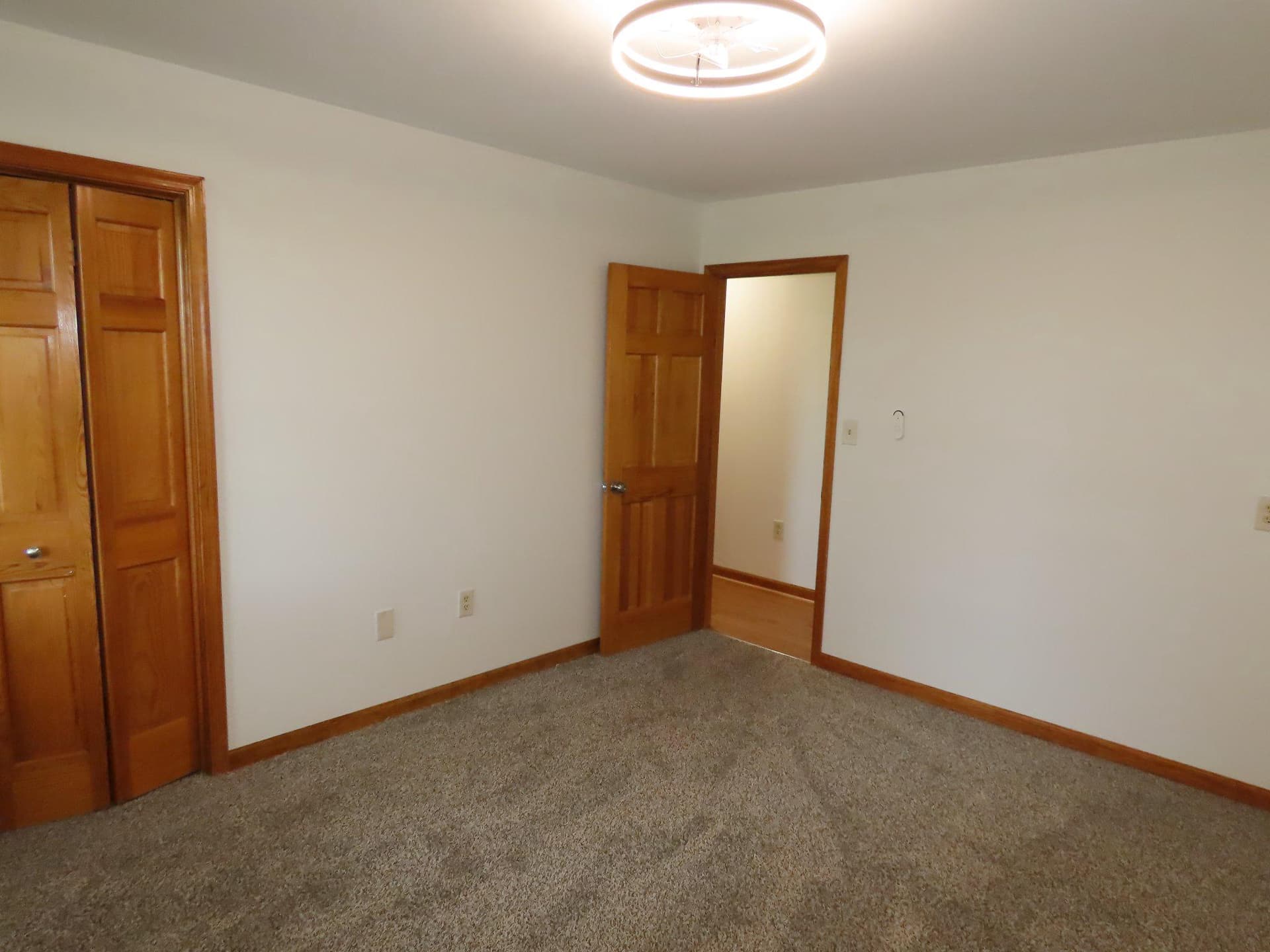 703 St Marys Road photo 19