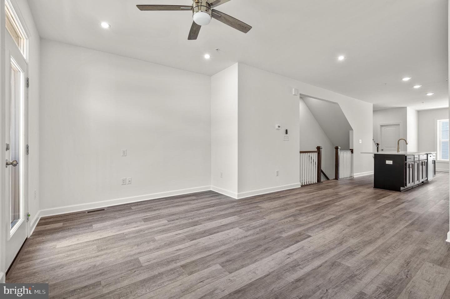 756 Bur Oak Court photo 12