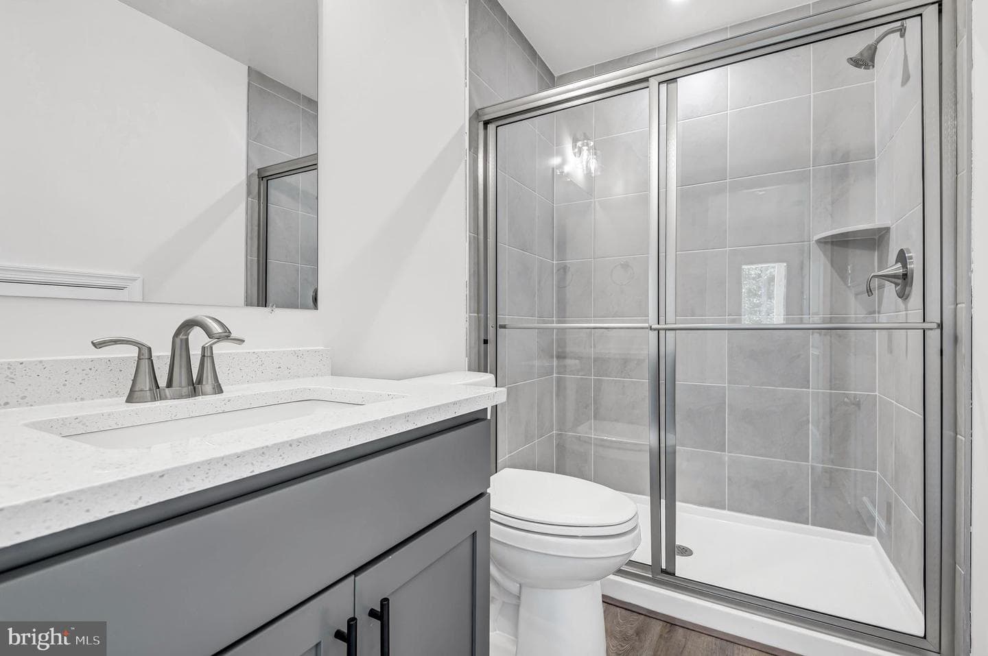 720 Bur Oak Court photo 21