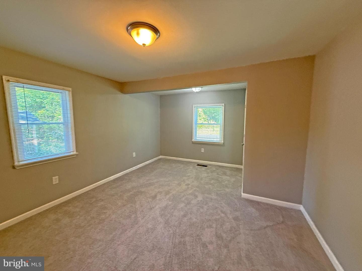 1535 Mitchell Lane photo 13