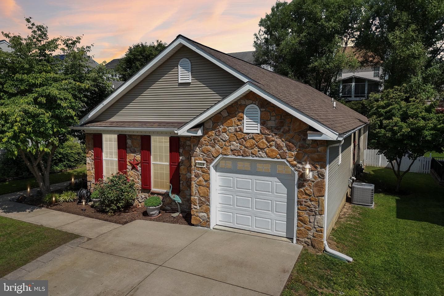 1029 Searay Court photo 4
