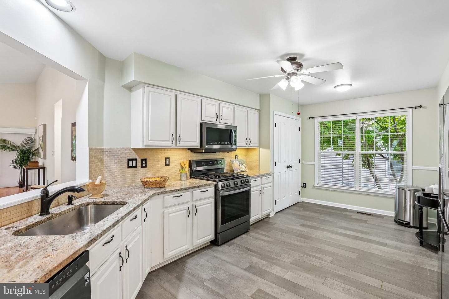 1029 Searay Court photo 9