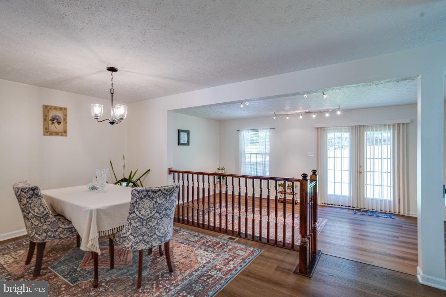 1826 Chester Way photo 12