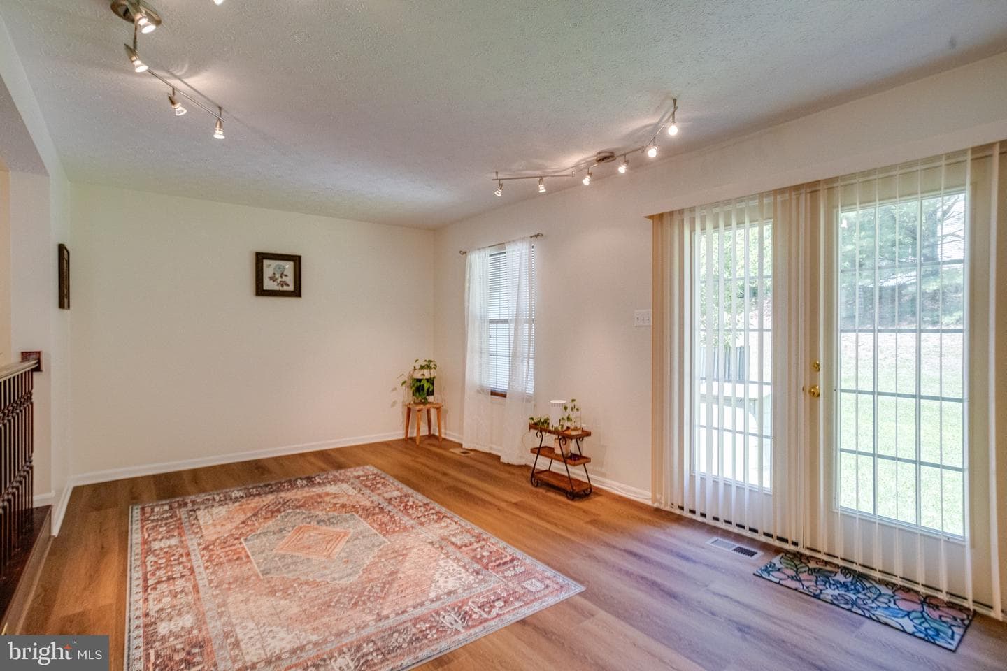 1826 Chester Way photo 19