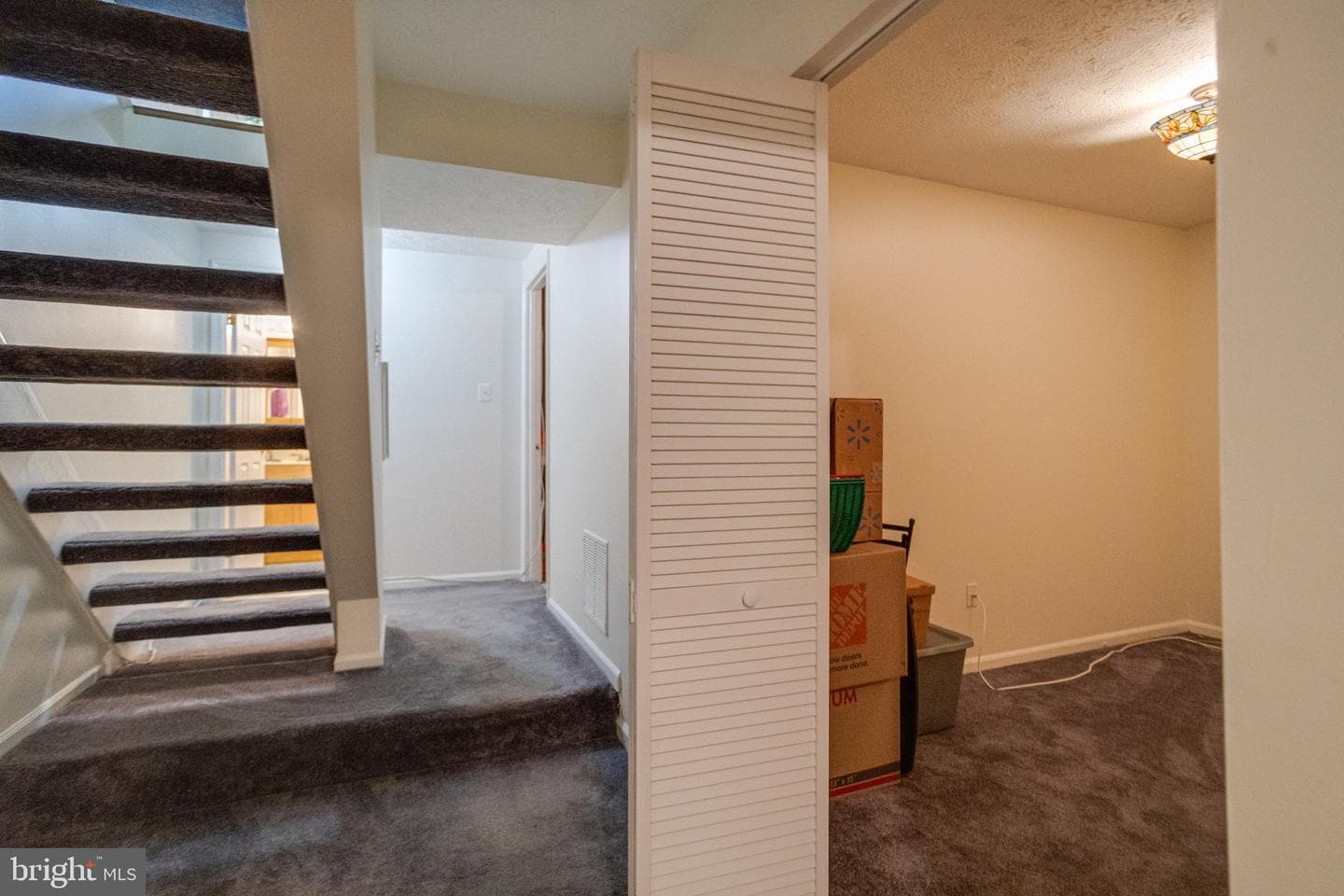 1826 Chester Way photo 56