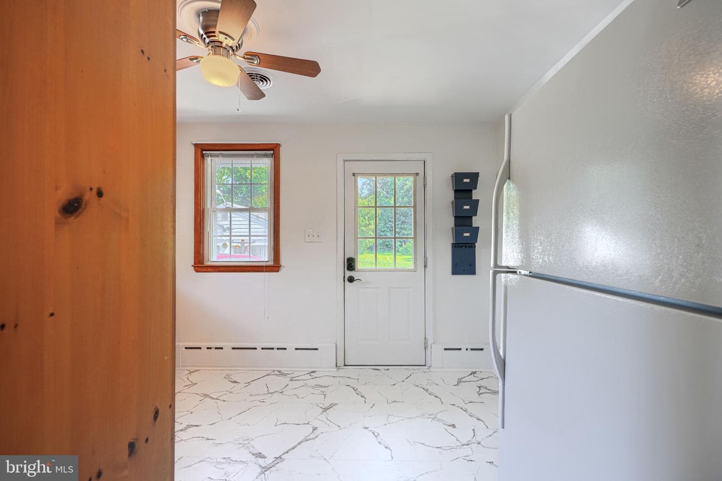 1009 Trimble Road photo 13