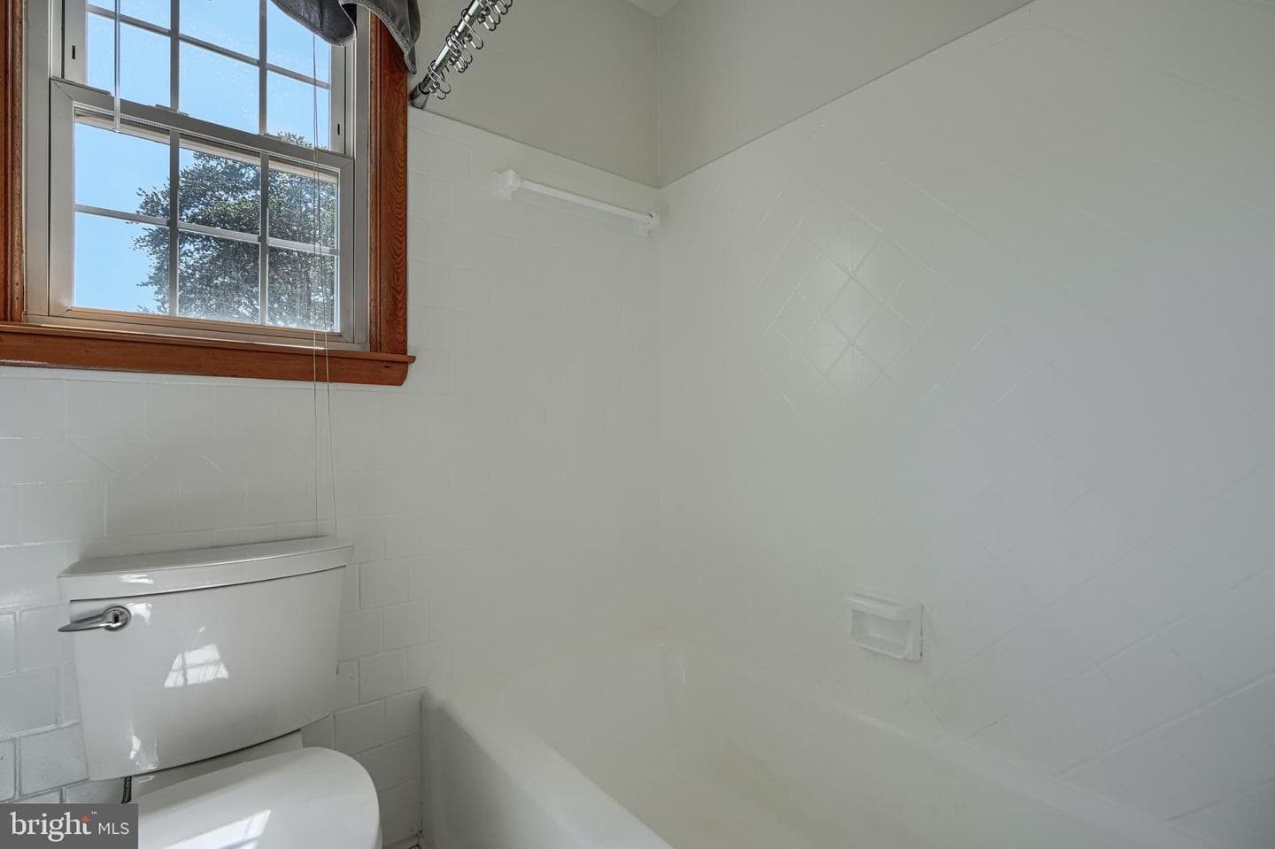 1009 Trimble Road photo 23