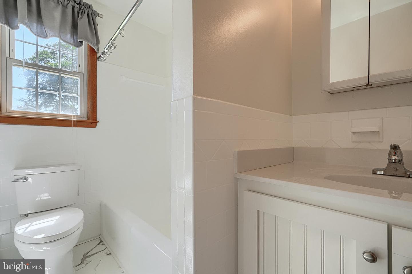 1009 Trimble Road photo 24