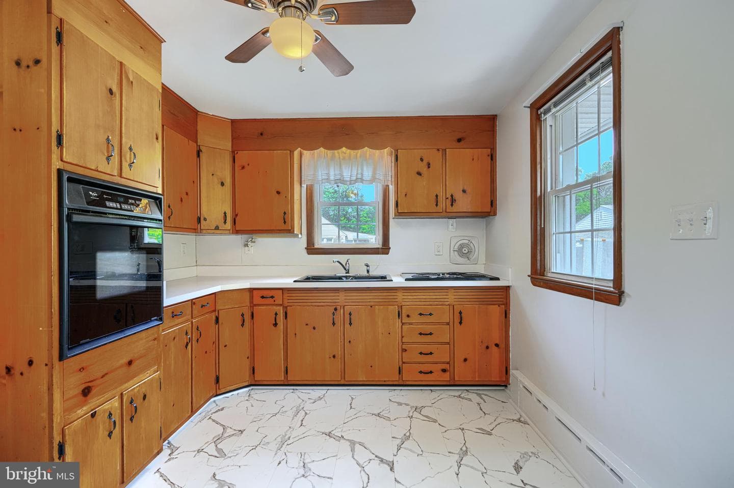 1009 Trimble Road photo 9