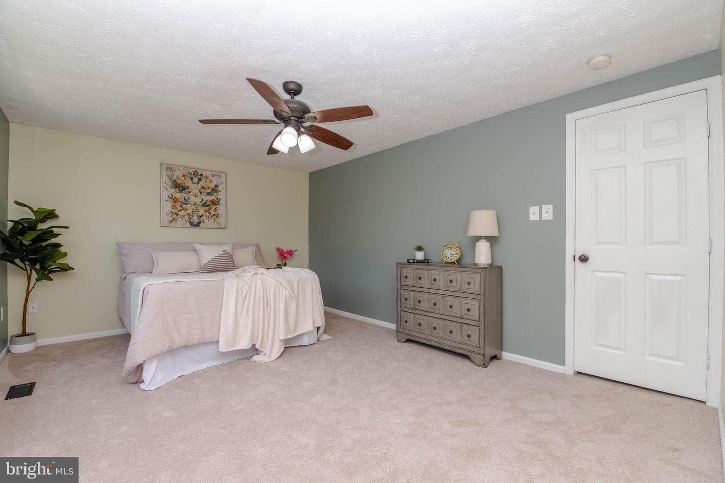 224 Ellerslie Court photo 20