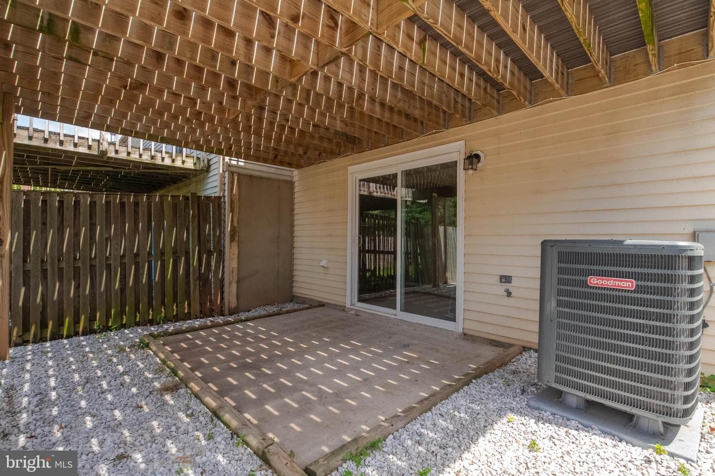 224 Ellerslie Court photo 33