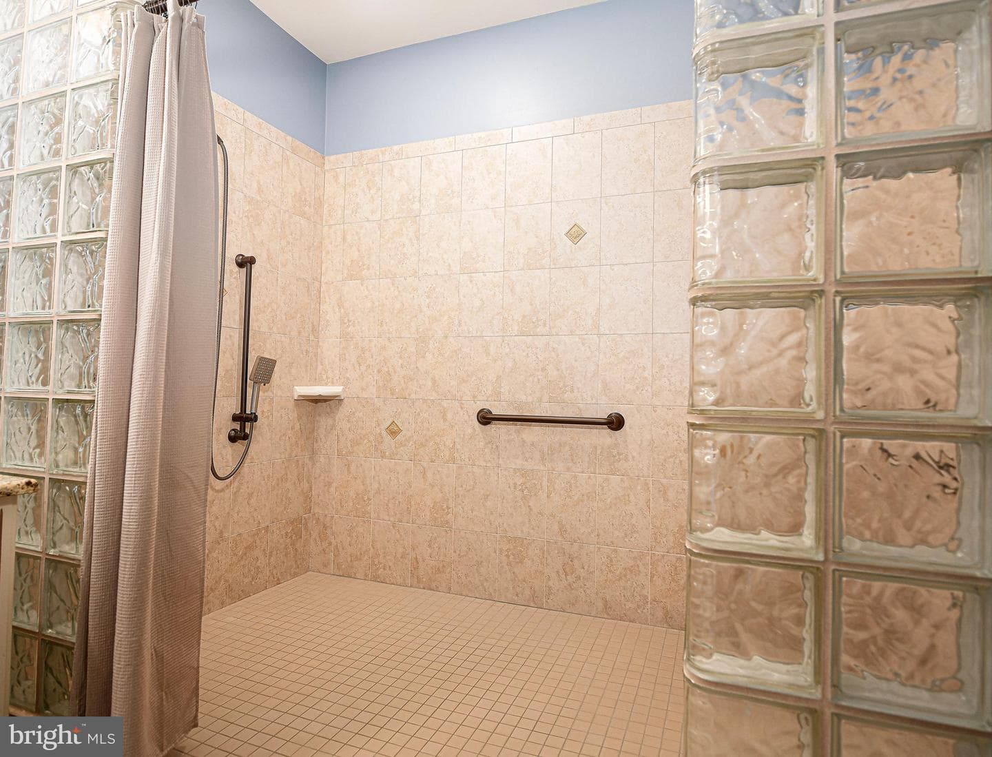 2513 Kenna Court #7 photo 32