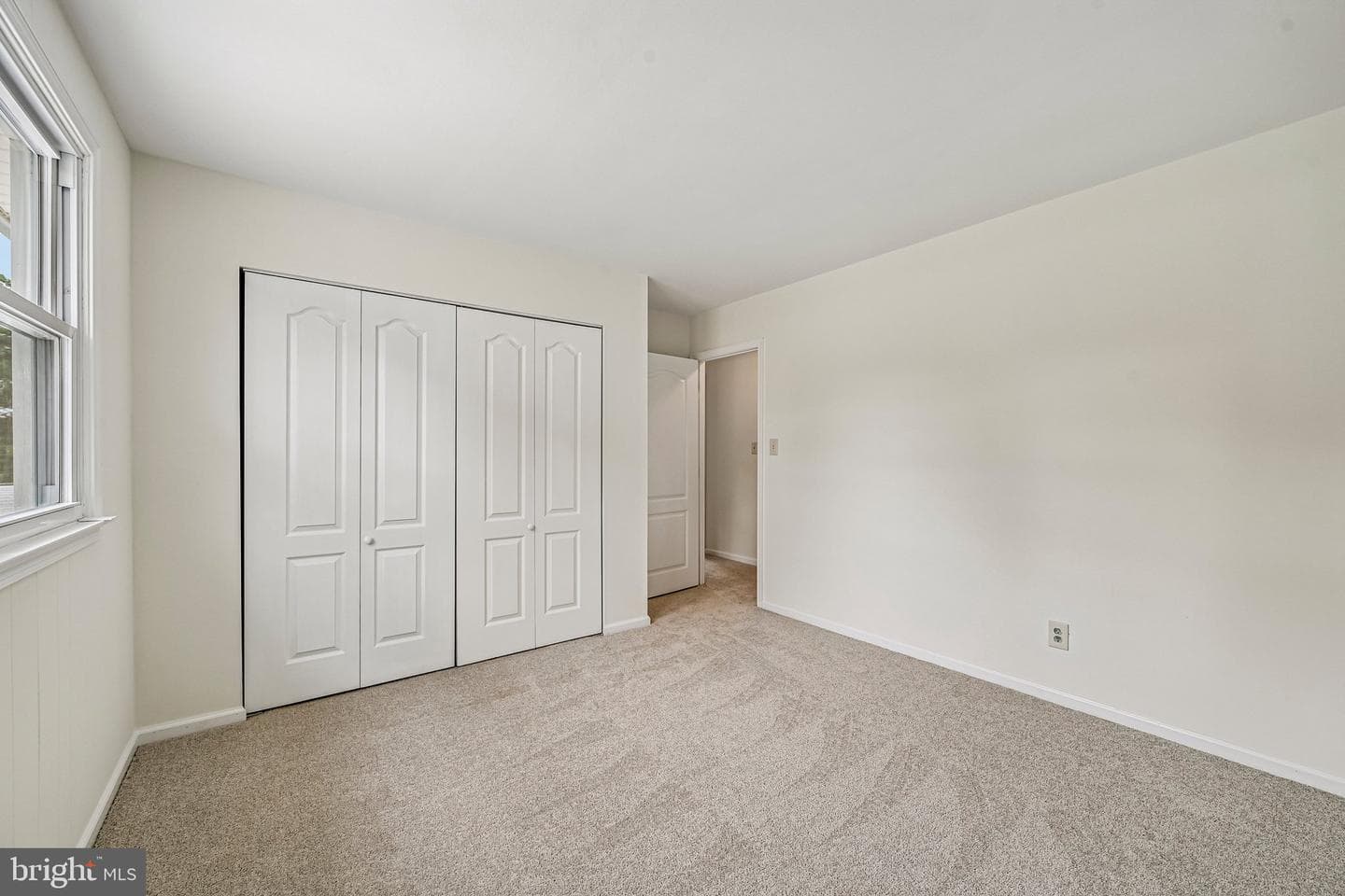 513 Normandy Lane photo 16