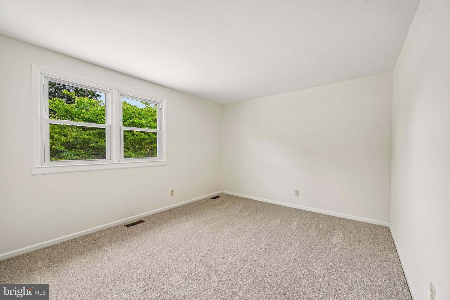 513 Normandy Lane photo 19