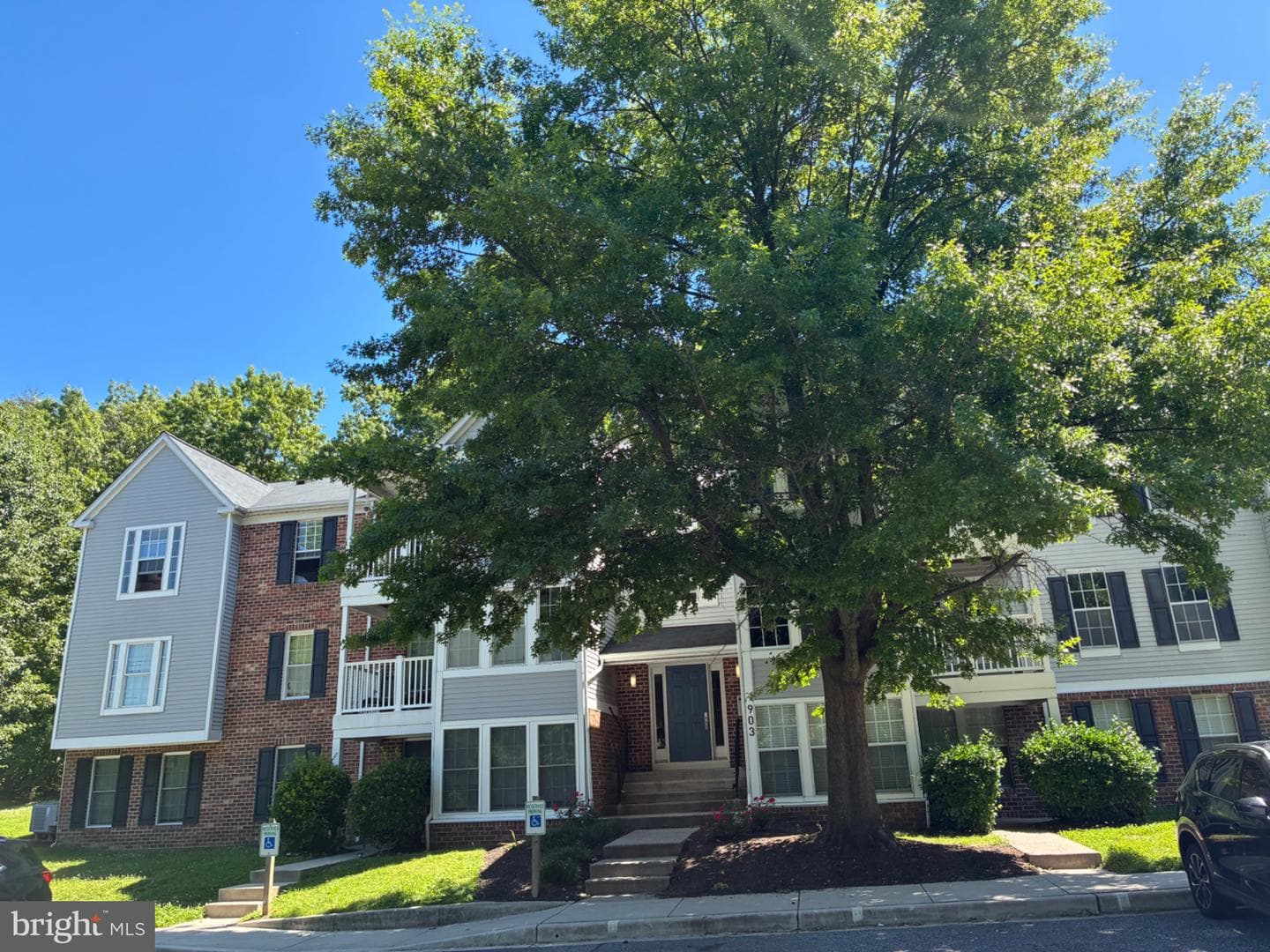 903 Woodbridge Court #f, Edgewood