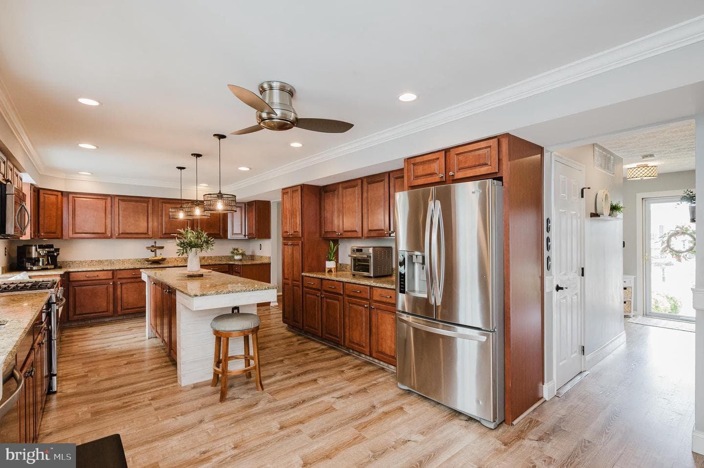 705 Foot Hill Road photo 12
