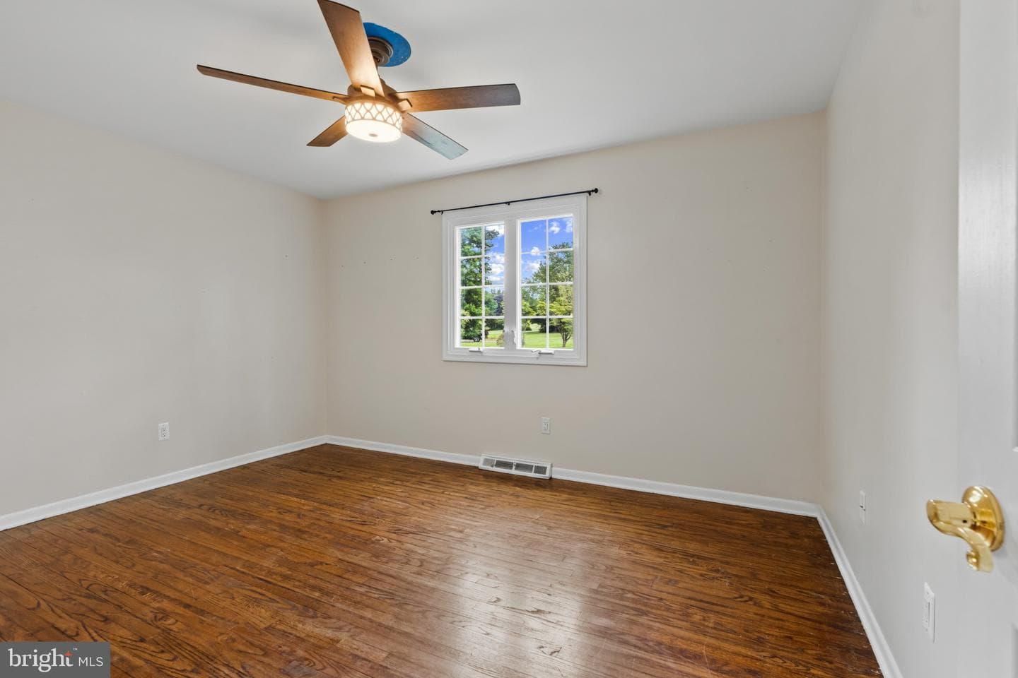 2700 Hunting Ridge Court photo 17