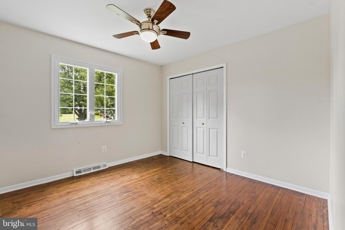 2700 Hunting Ridge Court photo 18