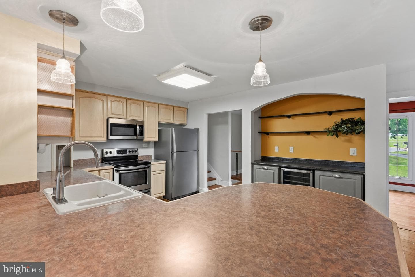 2700 Hunting Ridge Court photo 5