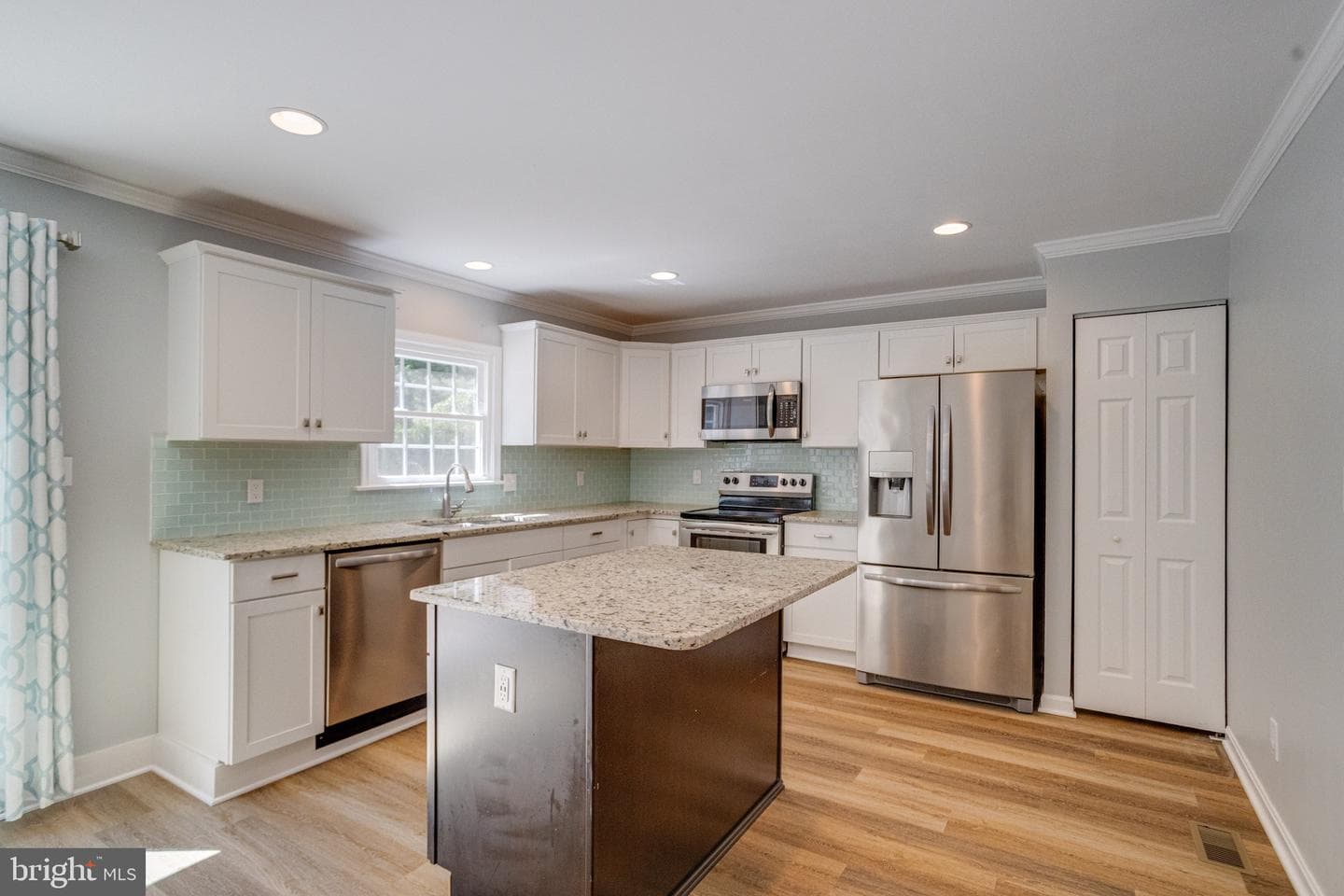 1301 Littlefield Place photo 16