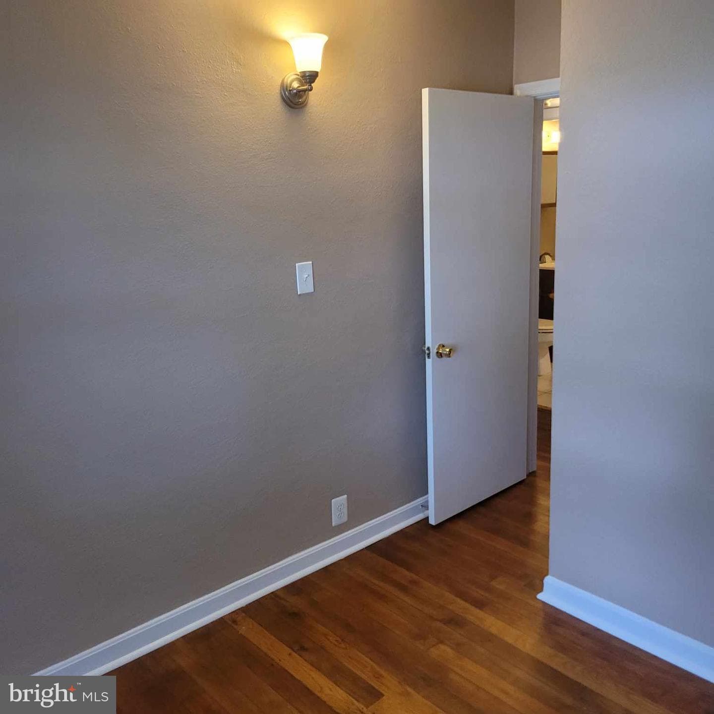 7 Aberdeen Avenue photo 28