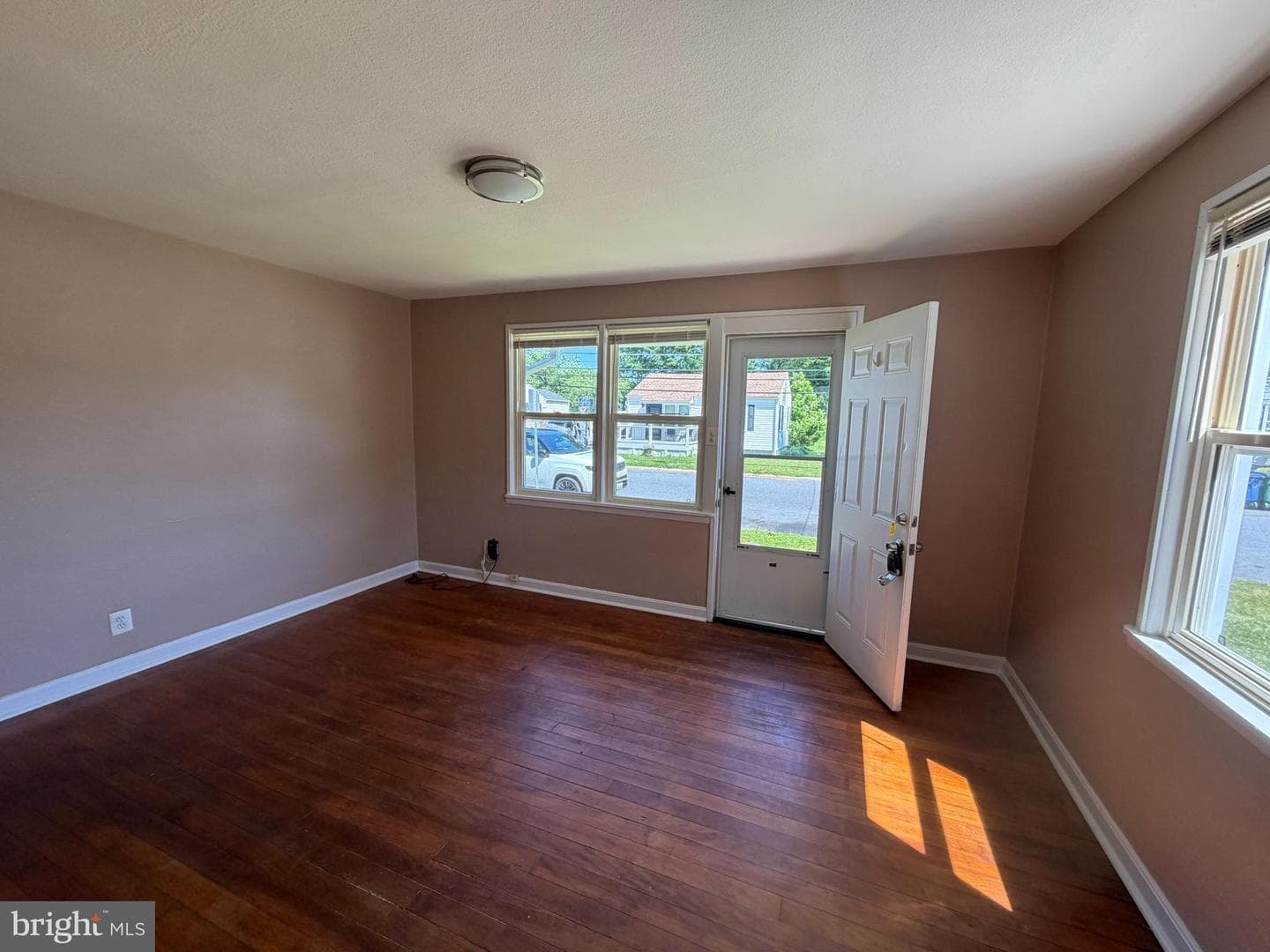 7 Aberdeen Avenue photo 38