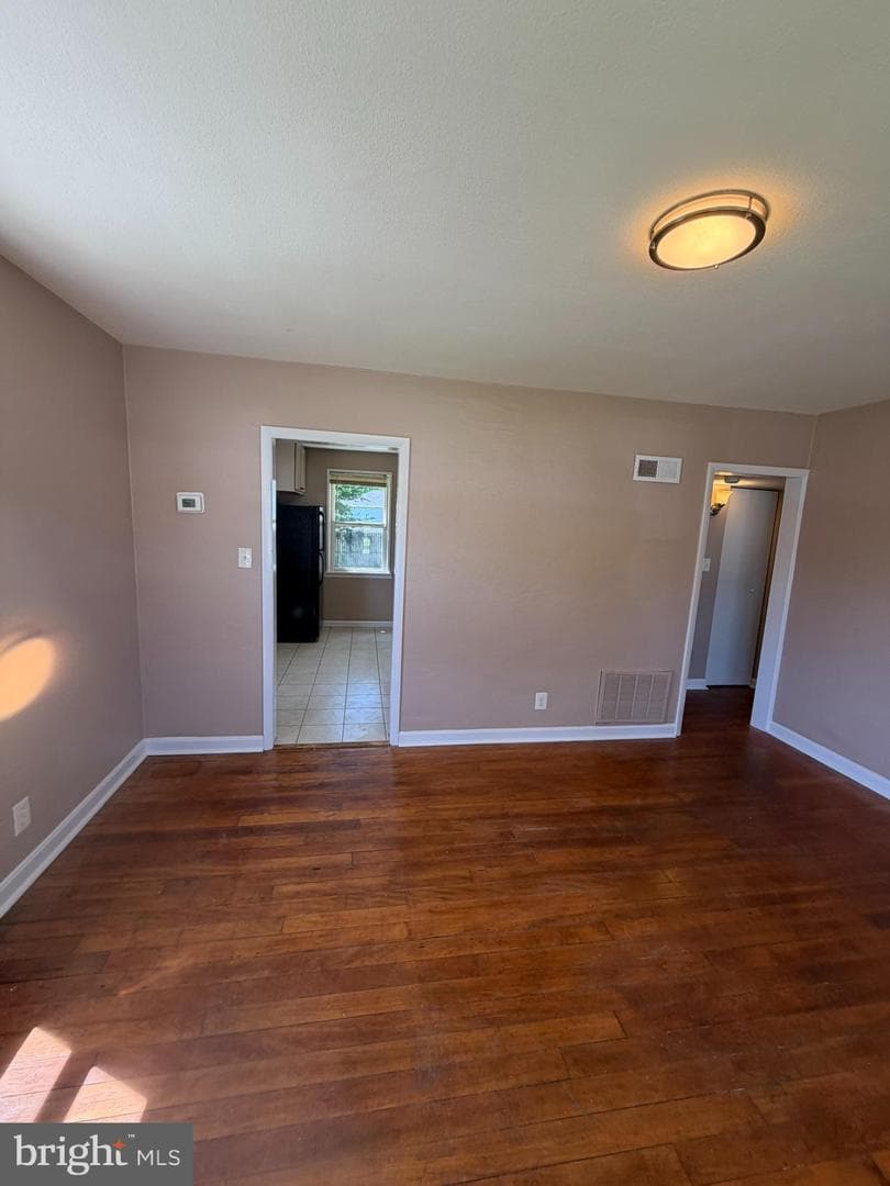 7 Aberdeen Avenue photo 40