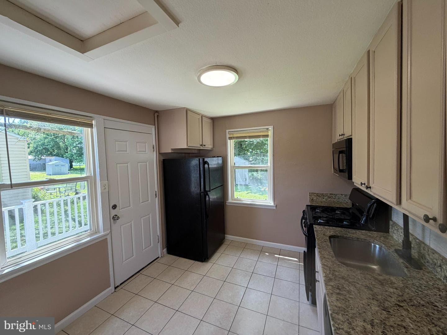 7 Aberdeen Avenue photo 8