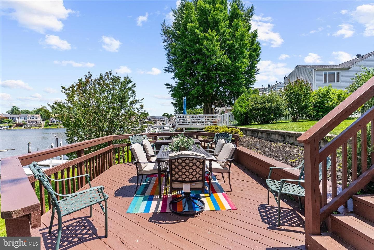 35 Neptune Drive photo 59