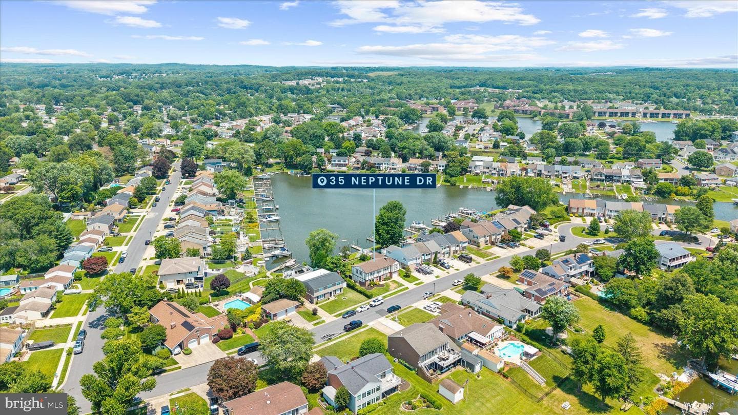 35 Neptune Drive photo 76