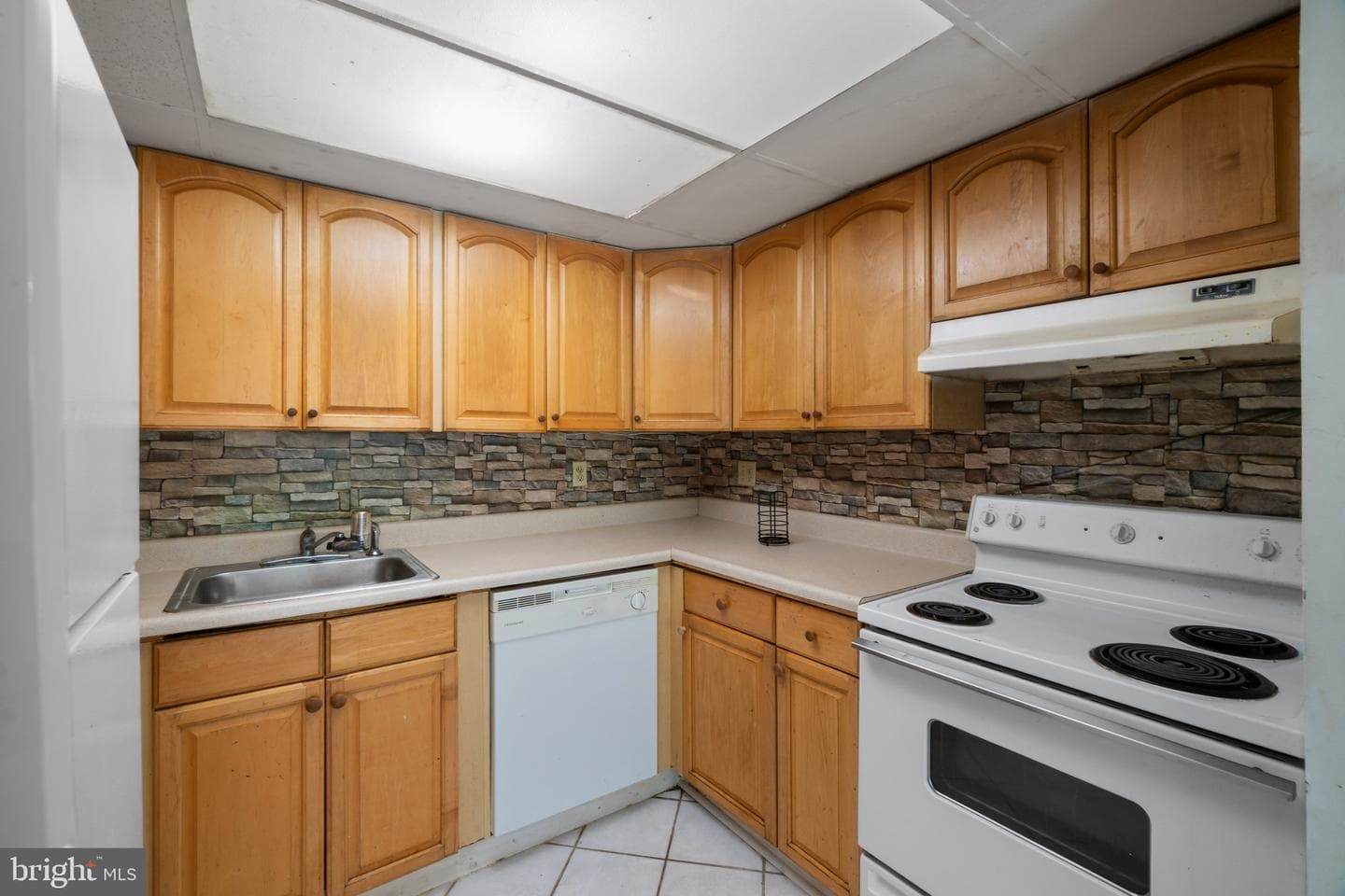 1006 Crimson Tree Way #23c photo 6