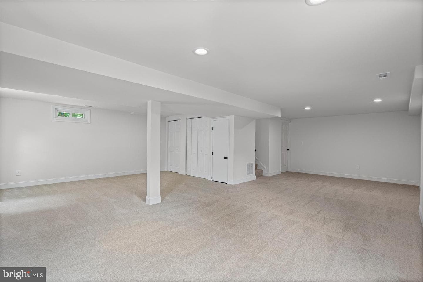 2006 Valley View Court photo 27