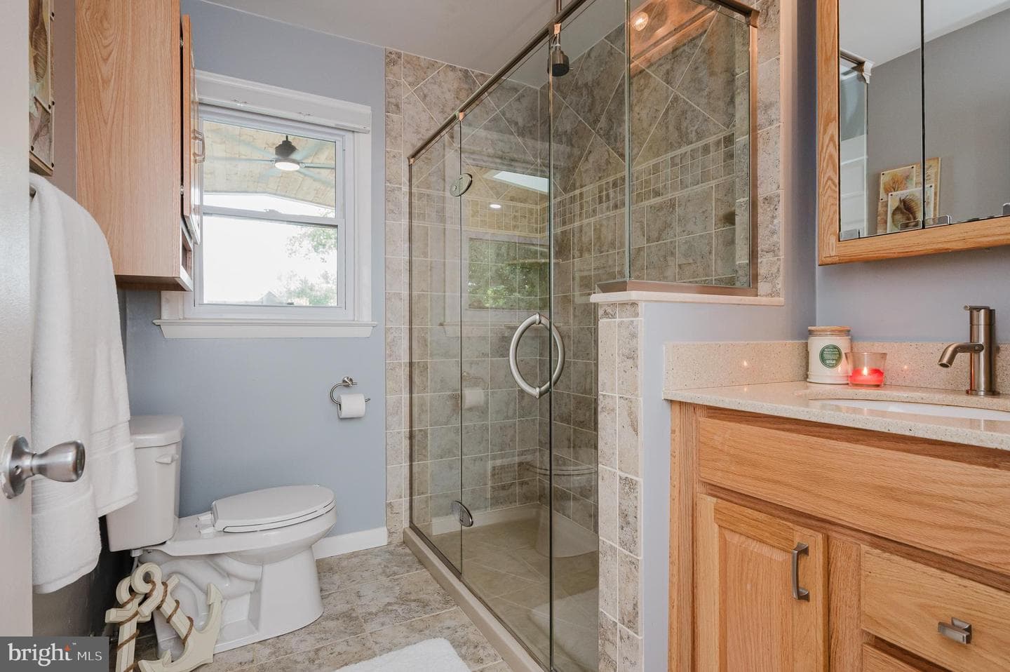 504 Plumtree Road photo 18