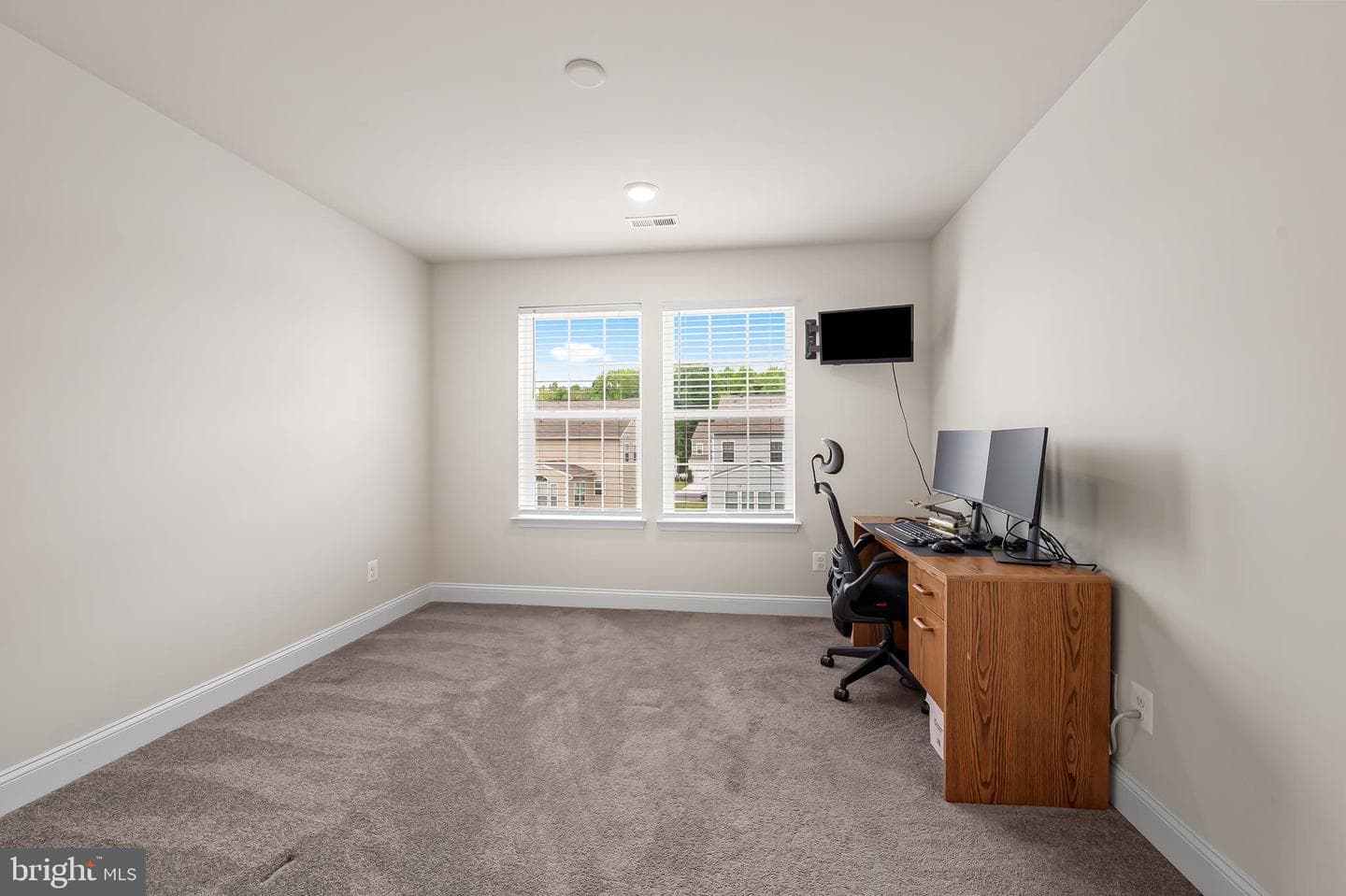944 Bentgrass Drive photo 25