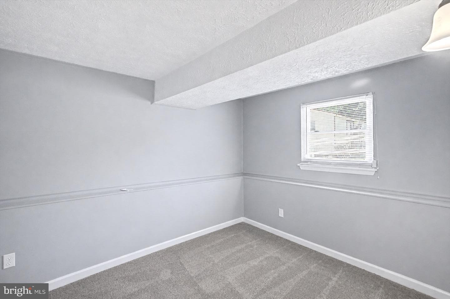 958 Edmund Street photo 20