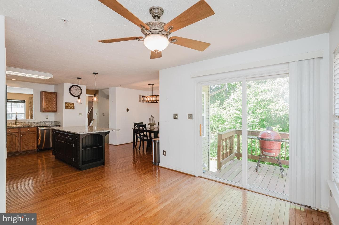 312 Betty Court photo 28