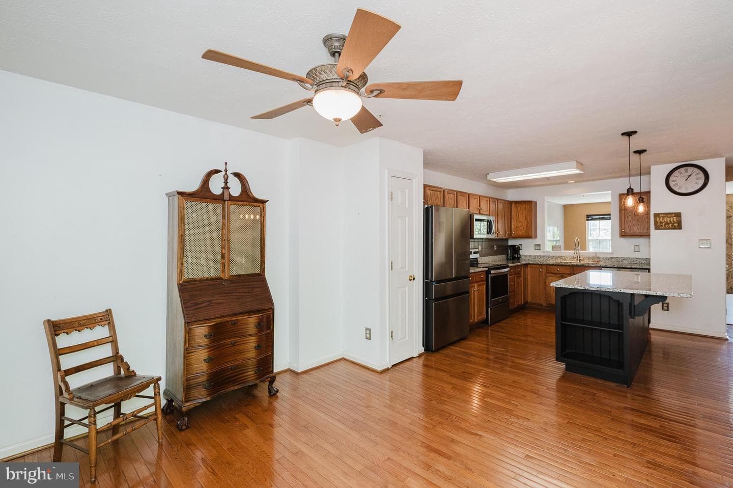 312 Betty Court photo 29