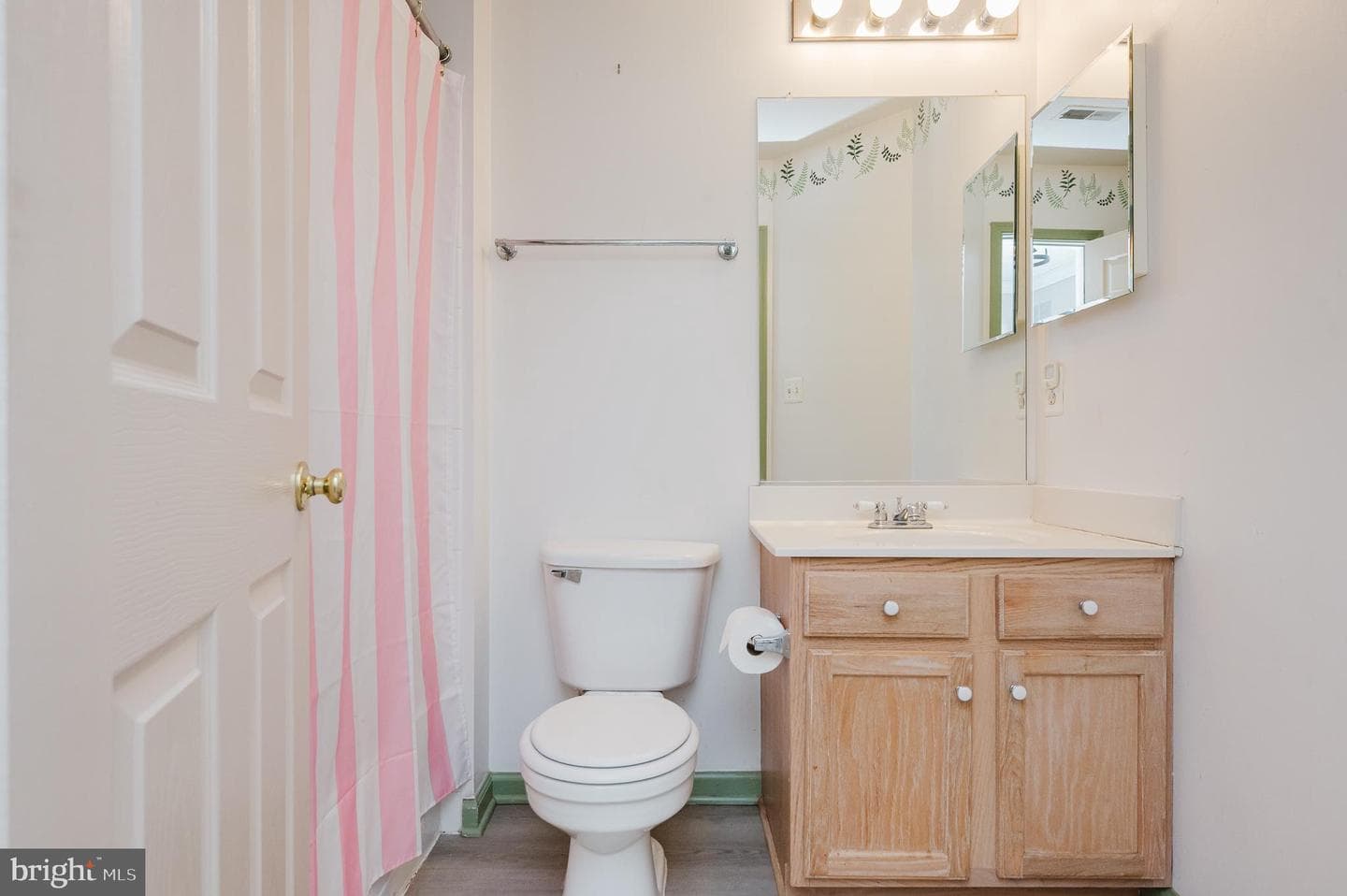 312 Betty Court photo 43